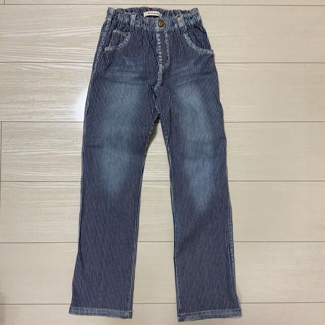 新品タグ付き キッズ ストレッチパンツ 140 ヒッコリー キッズ/ベビー/マタニティのキッズ服男の子用(90cm~)(パンツ/スパッツ)の商品写真