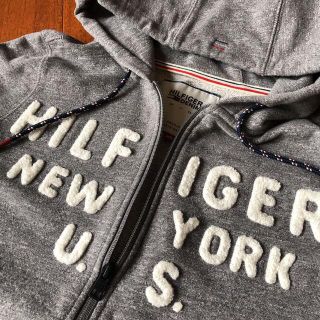 トミーヒルフィガー(TOMMY HILFIGER)のトミーヒルフィガー　TOMMY HILFIGER パーカー (ジャケット/上着)