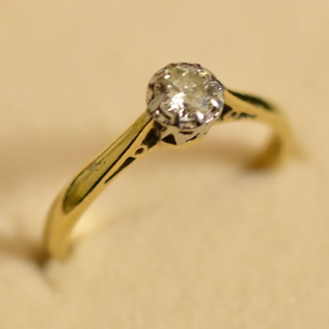 K18&プラチナ ソリッドゴールド 刻印あり ダイヤモンドのアンティークリング レディースのアクセサリー(リング(指輪))の商品写真