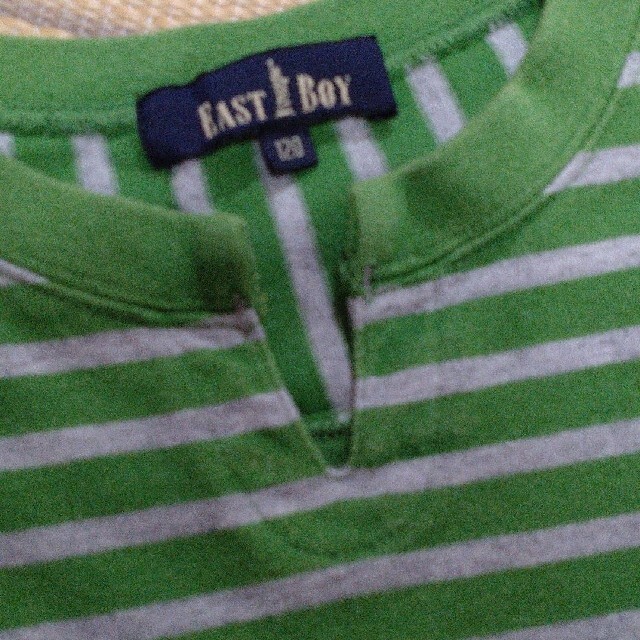 EASTBOY(イーストボーイ)のEASTBOY　長袖シャツ120 キッズ/ベビー/マタニティのキッズ服男の子用(90cm~)(Tシャツ/カットソー)の商品写真