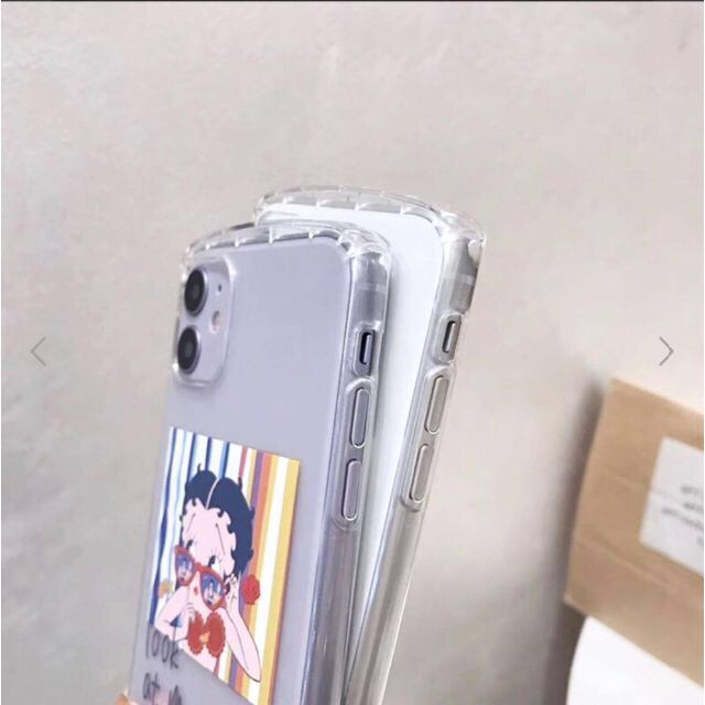 （新品、未開封）Betty ベティ クリア iPhoneケース スマホケース スマホ/家電/カメラのスマホアクセサリー(iPhoneケース)の商品写真