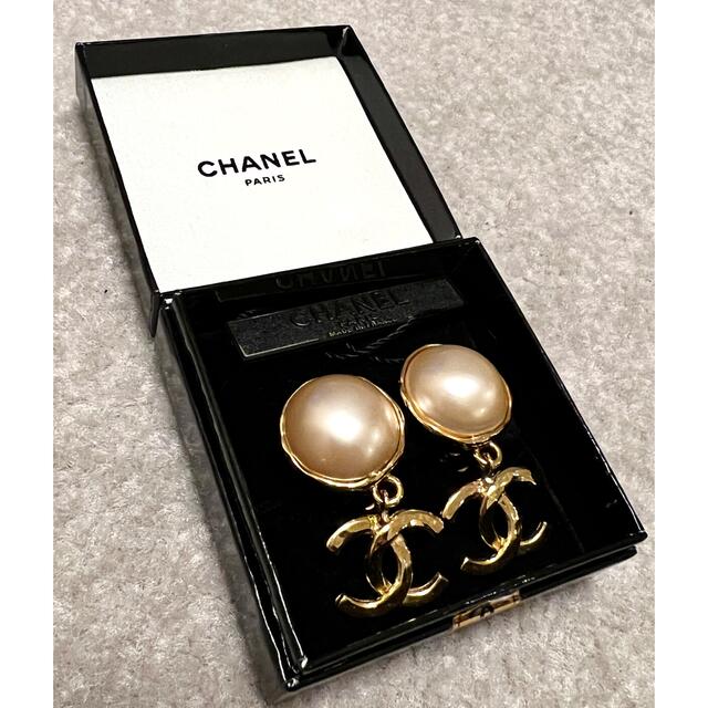 人気商品は CHANEL - CHANEL シャネル パールイヤリング ヴィンテージ ...