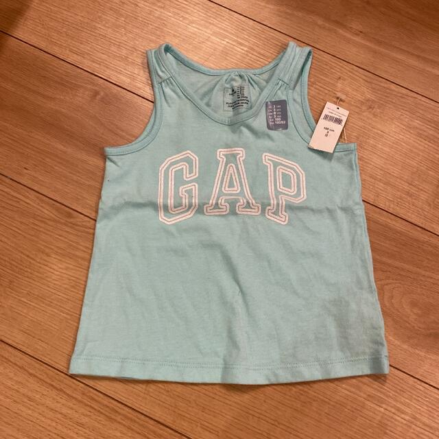 GAP Kids(ギャップキッズ)のGAP タンクトップ　100cm 新品未使用タグ付き キッズ/ベビー/マタニティのキッズ服女の子用(90cm~)(Tシャツ/カットソー)の商品写真