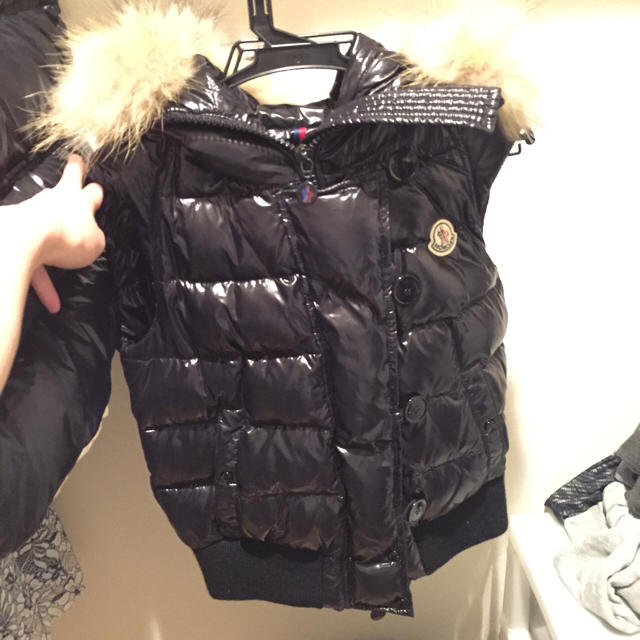 MONCLER(モンクレール)の❤️HR's様専用❤️ レディースのジャケット/アウター(ダウンベスト)の商品写真