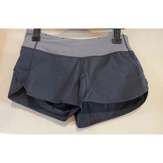 ルルレモン(lululemon)の【新品•タグ付き】ランニングショーツ・レディース　lululemon(ウェア)