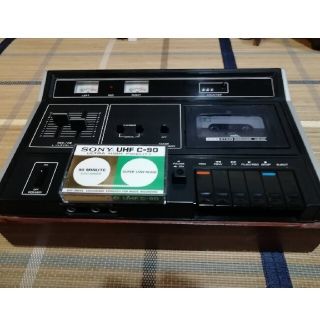 ビクター(Victor)の■1974年製美品完動品ビクターカセットデッキKD-655➕カセットテープ1巻(その他)