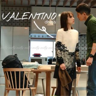 valentino♡ヴァレンティノ　ファーストライン　濃紺　ワンピース　38