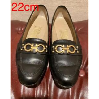 フェラガモ ローファーの通販 300点以上 | Ferragamoを買うならラクマ
