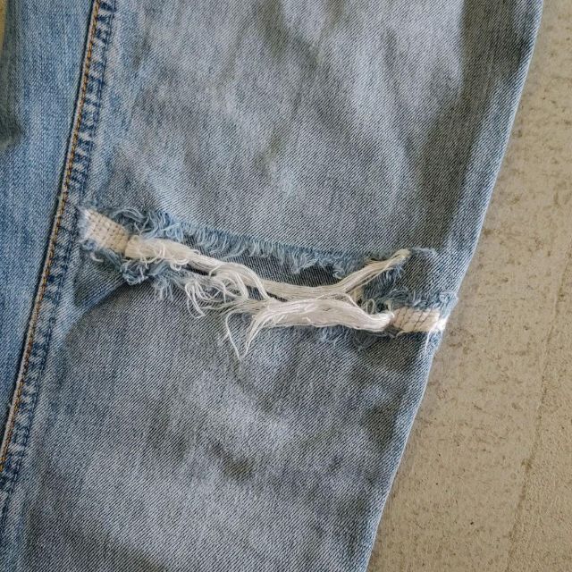 nudie jeansヌーディージーンズ　ダメージジーンズ　w30