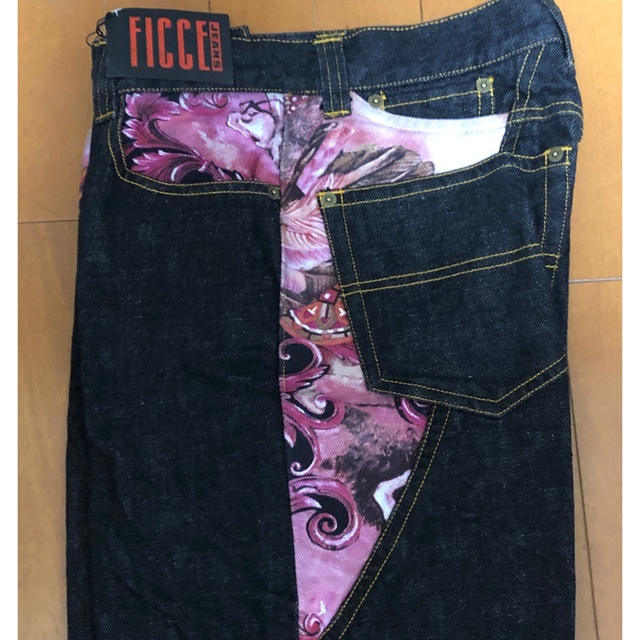 FICCE(フィッチェ)のモ様専用　FICCEジーンズ　2本分（色違い） メンズのパンツ(デニム/ジーンズ)の商品写真