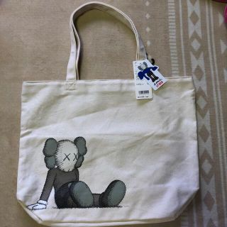 ユニクロ(UNIQLO)のkaws × uniqlo ut カウズ × ユニクロ トートバッグ(トートバッグ)