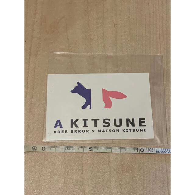 MAISON KITSUNE'(メゾンキツネ)のmaison kitsune ader error ステッカー メゾンキツネ B 自動車/バイクのバイク(ステッカー)の商品写真