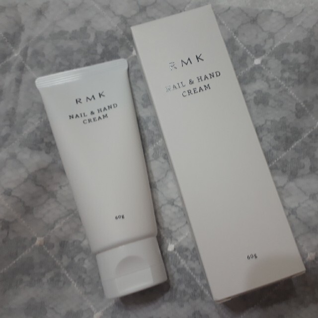 RMK(アールエムケー)のりえぞう6様専用　RMK ネイル&ハンドクリーム コスメ/美容のボディケア(ハンドクリーム)の商品写真