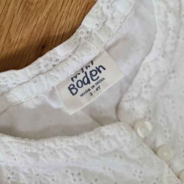 Boden(ボーデン)のミニボーデン　ブラウス　3～4Y キッズ/ベビー/マタニティのキッズ服女の子用(90cm~)(ブラウス)の商品写真