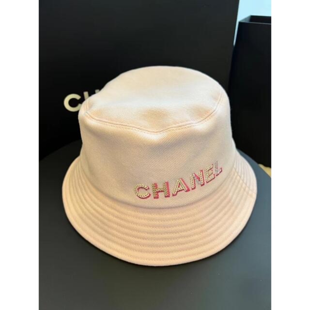 CHANEL(シャネル)のChanel シャネル バケットハット ピンク レディースの帽子(ハット)の商品写真
