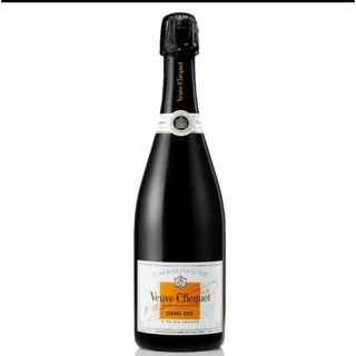 モエエシャンドン(MOËT & CHANDON)のヴーヴクリコ・ホワイトラベル　ヴーヴホワイト　新品送料無料(シャンパン/スパークリングワイン)