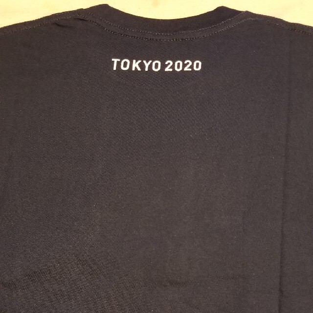 オリンピック　Tシャツ　紺　sサイズ メンズのトップス(Tシャツ/カットソー(半袖/袖なし))の商品写真