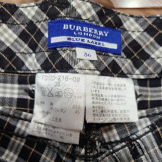 BURBERRY BLUE LABEL(バーバリーブルーレーベル)のBURBERRYブルーレーベルパンツ レディースのパンツ(ハーフパンツ)の商品写真