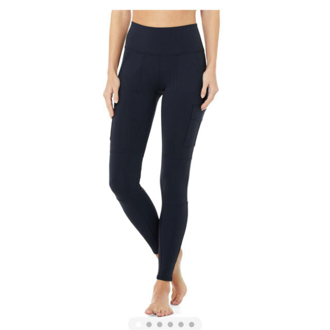 値下げ 新品ALO YOGA HIGH-WAIST CARGO LEGGING 値下げ 新品ALO YOGA HIGH-WAIST CARGO LEGGING
