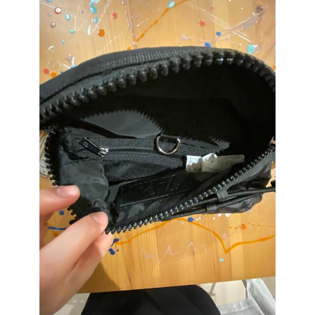 ZARA(ザラ)のZara fanny pack  レディースのバッグ(ボディバッグ/ウエストポーチ)の商品写真