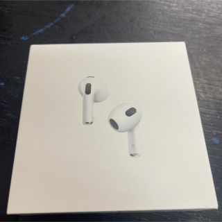 アップル(Apple)の新品 未開封 AirPods 第3世代 MME73J/A 【送料無料】(ヘッドフォン/イヤフォン)