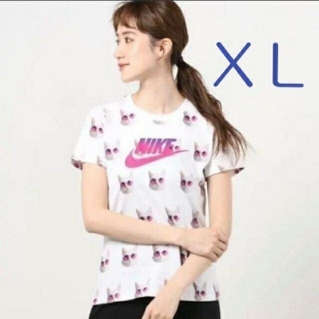 NIKE(ナイキ)の新品　ナイキ　半袖　ねこ柄　XL　Tシャツ レディースのトップス(Tシャツ(半袖/袖なし))の商品写真