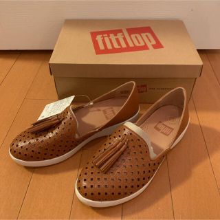 フィットフロップ(fitflop)のfitflopフィットフロップ コンフォートシューズ　靴　本革　新品　23センチ(ローファー/革靴)