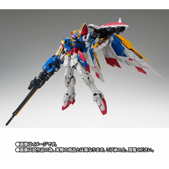 BANDAI(バンダイ)のウイングガンダム（EW版）Early Color ver. 2個セット！ エンタメ/ホビーのおもちゃ/ぬいぐるみ(プラモデル)の商品写真