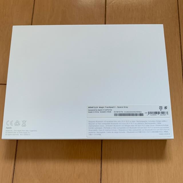 Apple(アップル)のApple Magic Trackpad 2 スペースグレイ スマホ/家電/カメラのPC/タブレット(PC周辺機器)の商品写真