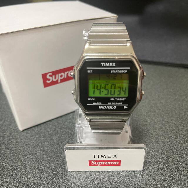 Supreme(シュプリーム)のだんだ様　TIMEX Supreme 腕時計 メンズの時計(腕時計(デジタル))の商品写真