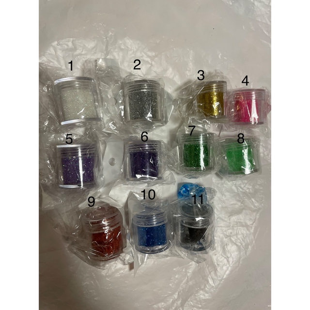 ネイル　ラメ　グリッター　ホログラム　11色 コスメ/美容のネイル(ネイル用品)の商品写真