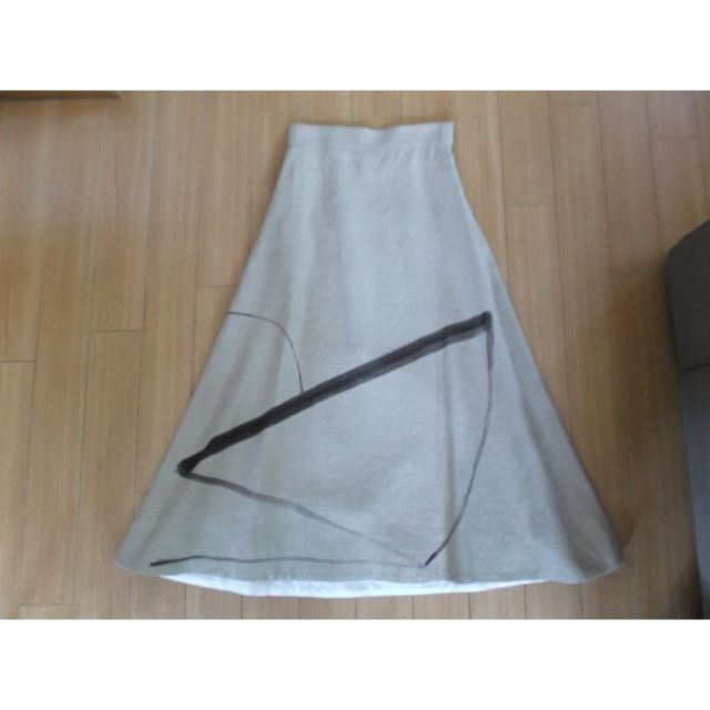 タグ付・YLEVEのリネンキャンバスプリントスカート 3