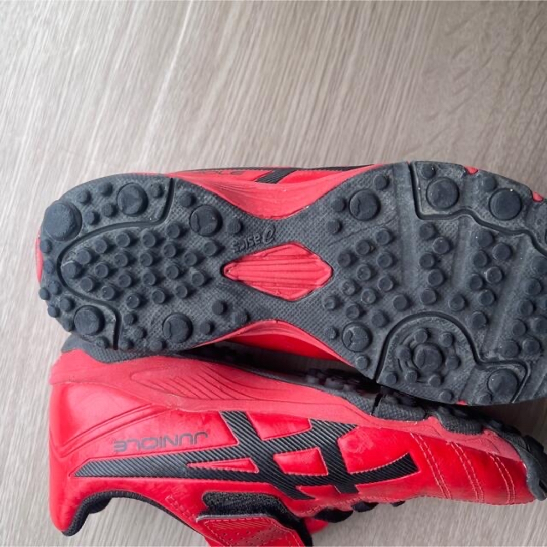 asics(アシックス)のアシックス サッカーシューズ キッズ 19cm キッズ/ベビー/マタニティのキッズ靴/シューズ(15cm~)(スニーカー)の商品写真