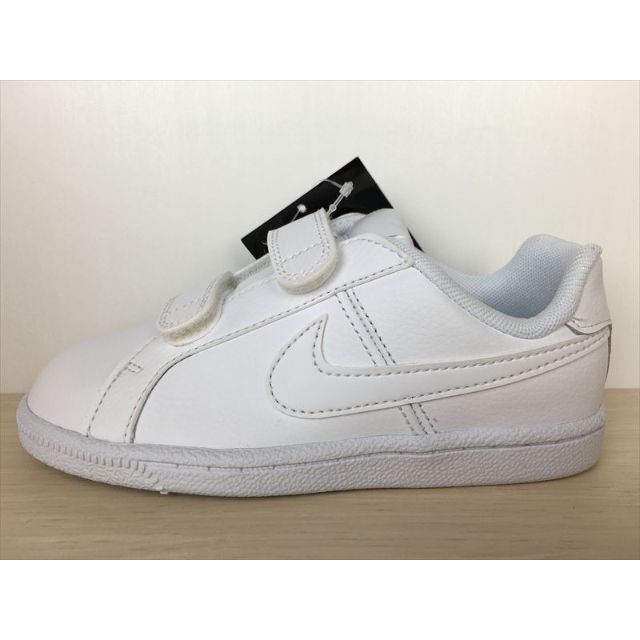 NIKE(ナイキ)のナイキ コートロイヤル PSV スニーカー 靴 19,5cm 新品 (1066) キッズ/ベビー/マタニティのキッズ靴/シューズ(15cm~)(スニーカー)の商品写真