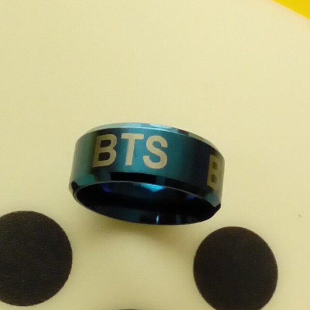 BTS 指輪　ブルー レディースのアクセサリー(リング(指輪))の商品写真