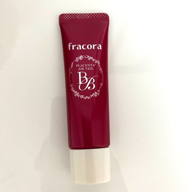 フラコラ(フラコラ)のfracora プラセンタエアーヴェールBB コスメ/美容のベースメイク/化粧品(BBクリーム)の商品写真