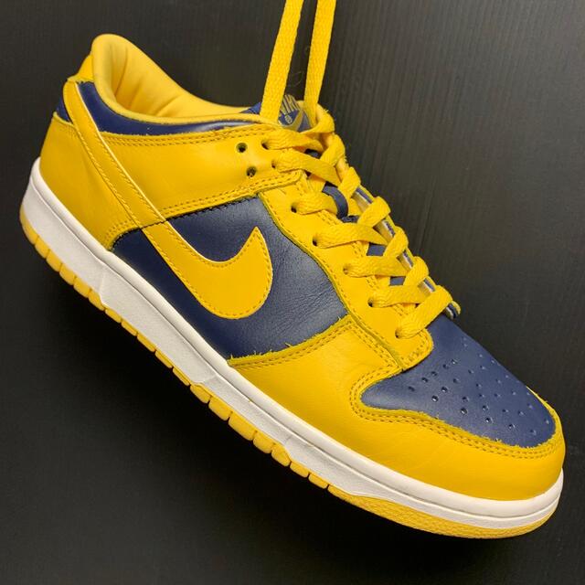 NIKE(ナイキ)のNIKE DUNK LOW 裏ダンク　ミシガン　99年製　1st メンズの靴/シューズ(スニーカー)の商品写真