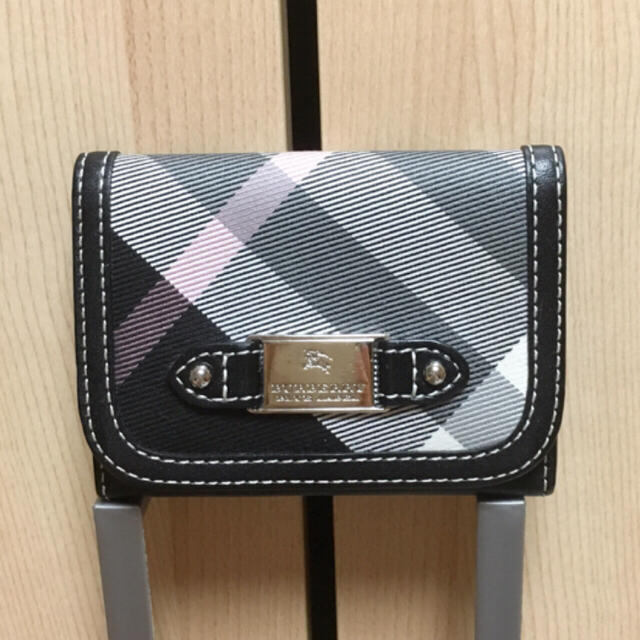 BURBERRY(バーバリー)のバーバリーブルーレーベル☆カードケース レディースのファッション小物(名刺入れ/定期入れ)の商品写真