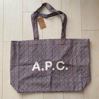 アーペーセー(A.P.C)のA.P.C トートバッグ 2021年春夏柄(トートバッグ)