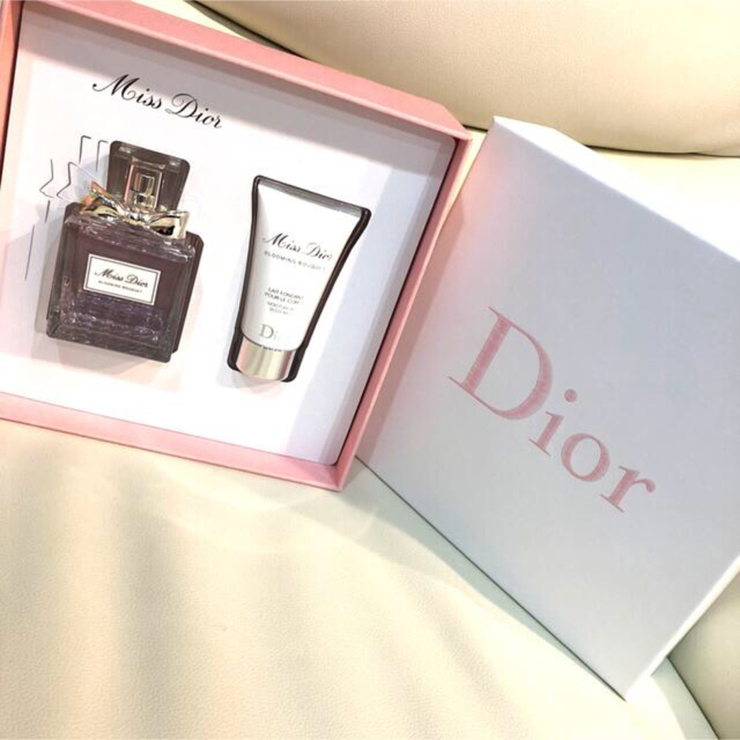 Christian Dior(クリスチャンディオール)のDIOR ミスディオールブルーミングブーケ100ml ボディミルク50mlセット コスメ/美容の香水(香水(女性用))の商品写真