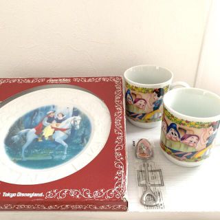 シラユキヒメ(白雪姫)の【未使用】ヴィンテージ　ディズニーランド　食器 ★ 白雪姫　プレート&マグカップ(食器)