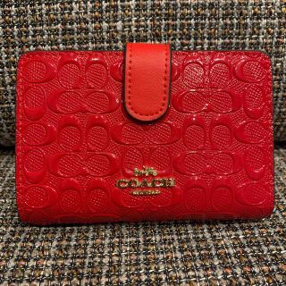 コーチ(COACH)のコーチ　　二つ折り財布　レッドエナメル(財布)