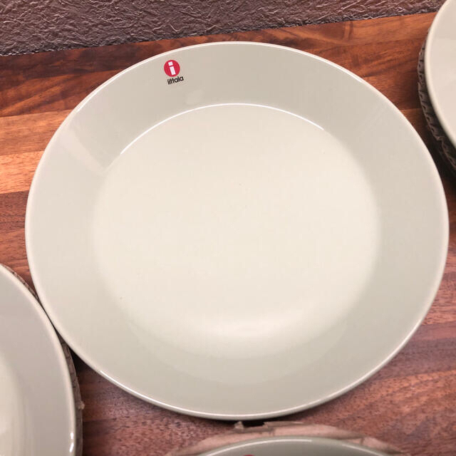 iittala(イッタラ)の★イッタラティーマ★セラドングリーン★廃盤★17センチ★ インテリア/住まい/日用品のキッチン/食器(食器)の商品写真