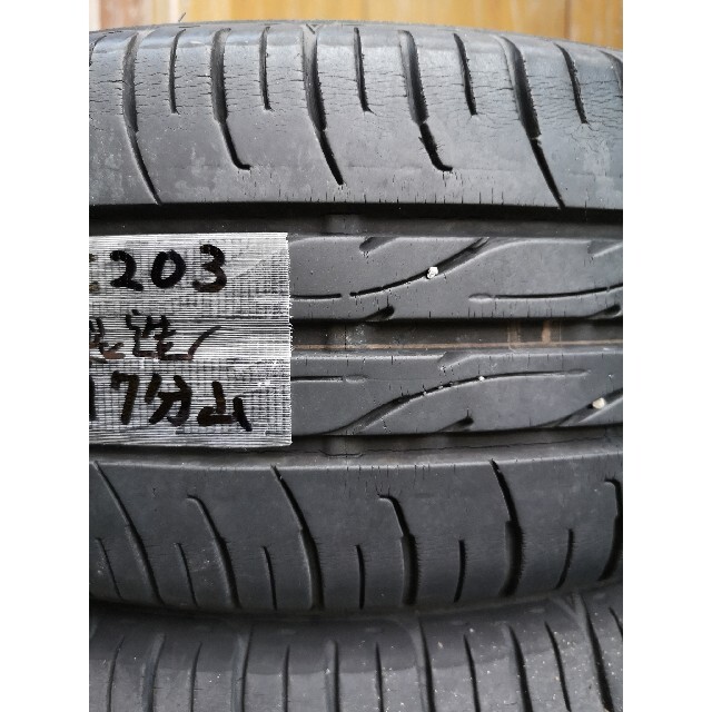 DUNLOP(ダンロップ)の◯47中古ダンロップ　EC203とEC300+165/55R15サマータイヤ４本 自動車/バイクの自動車(タイヤ)の商品写真