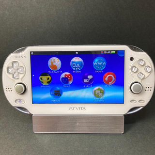 プレイステーションヴィータ(PlayStation Vita)のグレードル付 PSVitaPCH1000本体　ソフトまとめ売り(携帯用ゲーム機本体)