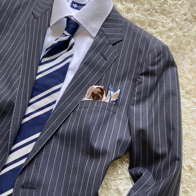 AOKI(アオキ)のMAJI L相当　AOKI 青木　セットアップ　スーツ　グレーストライプ メンズのスーツ(セットアップ)の商品写真