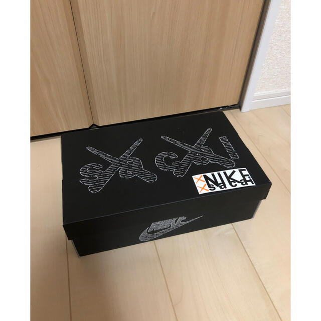 sacai(サカイ)のKAWS × sacai × Nike Blazer Low 27cw メンズの靴/シューズ(スニーカー)の商品写真