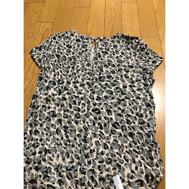 H&M(エイチアンドエム)のH&M シャツ レディースのトップス(Tシャツ(半袖/袖なし))の商品写真