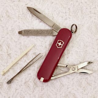 ビクトリノックス(VICTORINOX)のVICTORINOX ヴィクトリノックス クラッシック(レッド) /ケース付き(その他)