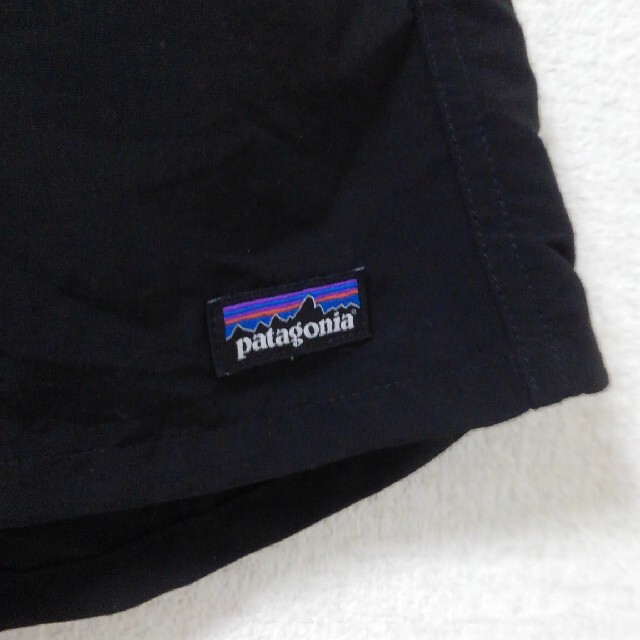 patagonia(パタゴニア)のパタゴニア　バギーズショーツ　レディース　ブラックXS メンズのパンツ(ショートパンツ)の商品写真